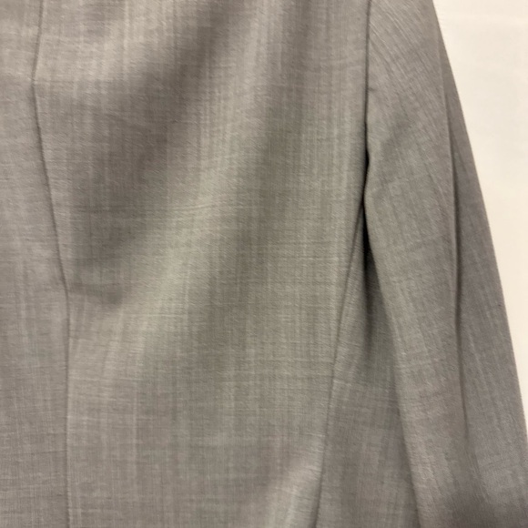 NWOT Twinhill Light Gray Professional Blazer with Notched Lapels Tailored Fit - Picture 11 of 15